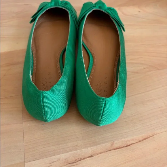 ASOS Bright Green Pointed Toe Bow Flats - Picture 2 of 2